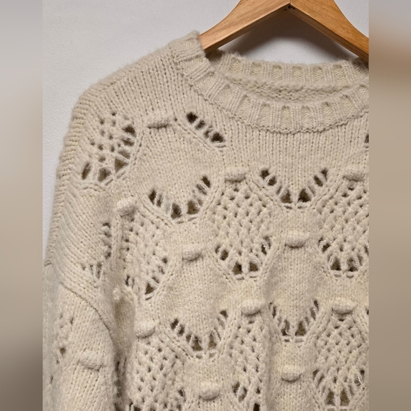 American Eagle Outfitters  Oversized Cream Crew Neck Sweater - Picture 5 of 7